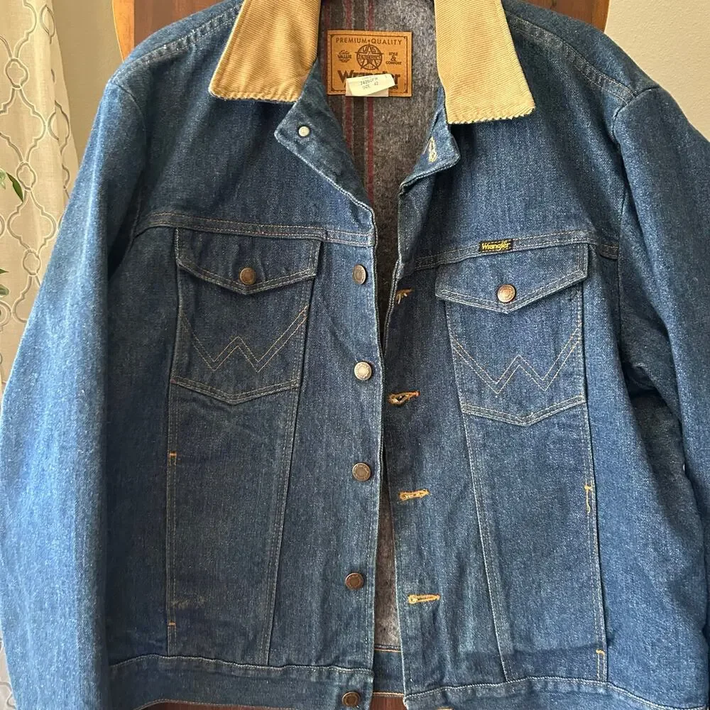 VTG Wrangler Blanket Lined Denim Western Jacket USA Size 42 Classic Style